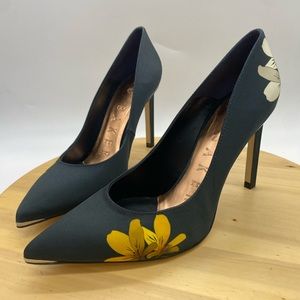 Ted Baker Green Floral Heel 10